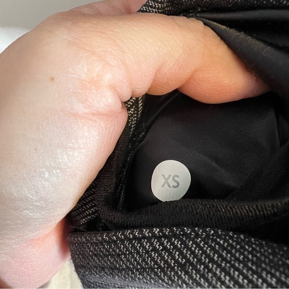 Lululemon Cocoon Car Coat - Picture 9 of 9